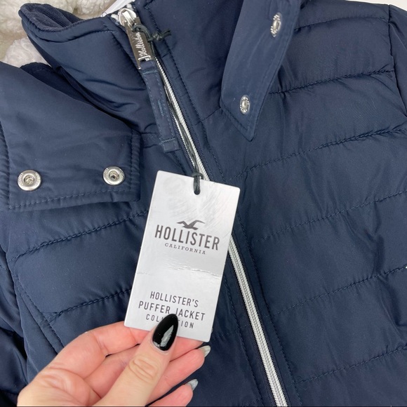 Hollister Sherpa lined Puffer Jacket - Picture 6 of 6